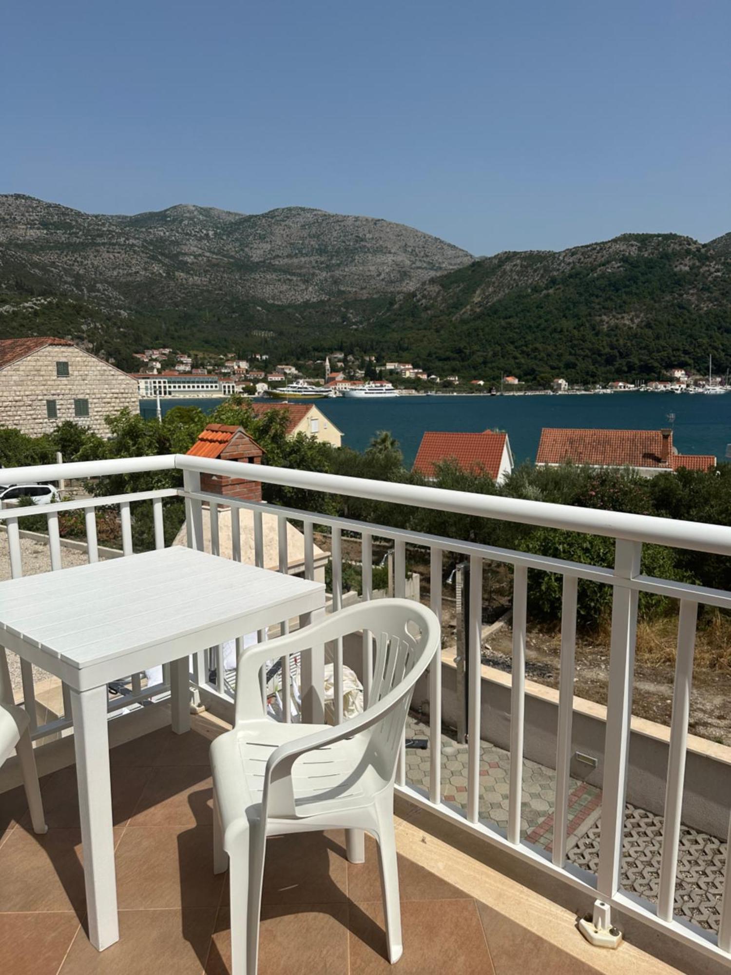 Apartments Villa Eva Slano Exterior photo